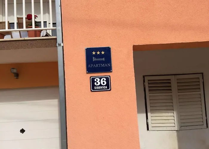 Moderne Ap- 2 Mit Pool Und Grill In Der Naehe Von Split Und Trogir By Interhome Apartment